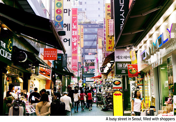 How Gold Rode To The Rescue Of South Korea Busy-street-in-seoul-filled-with-shoppers-09-2016