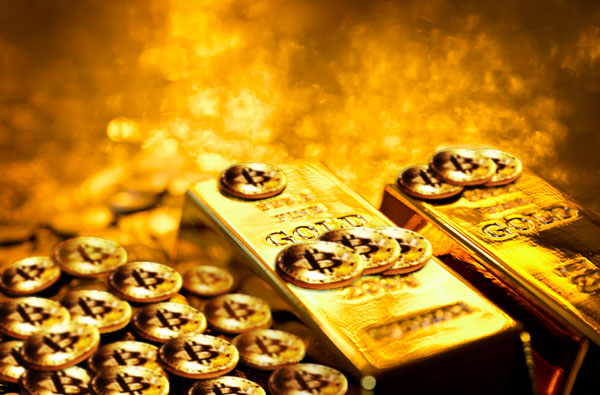 If a Recession Is Imminent, Consider Gold and Bitcoin